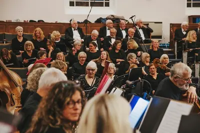 Choir-32